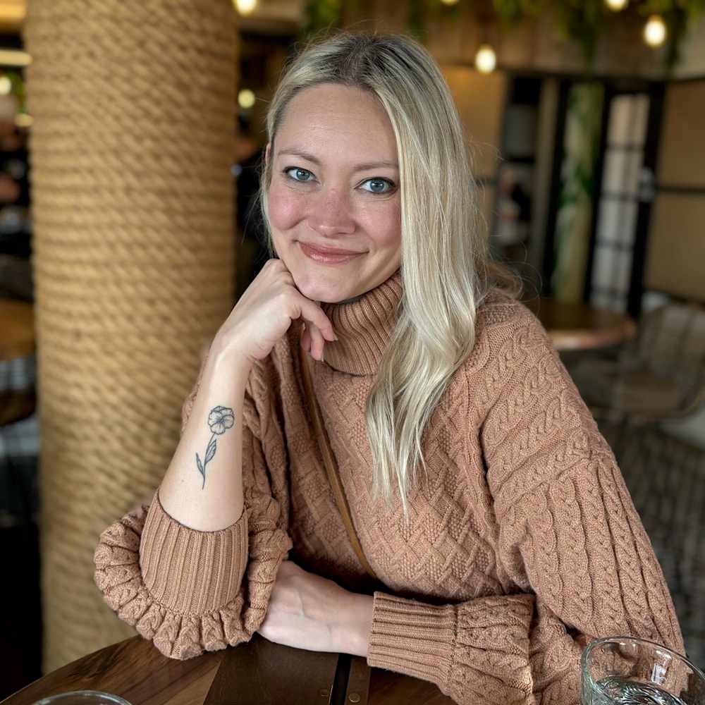 Meet your Posher, Traci